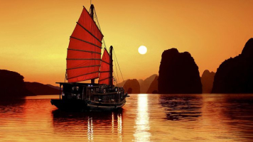 Tour tham quan vịnh Hạ Long - Tour hoàng hôn 4 tiếng